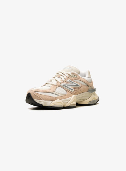 New Balance 9060 Vintage Rose