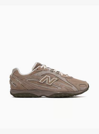 New Balance 204L Mushroom Arid Stone