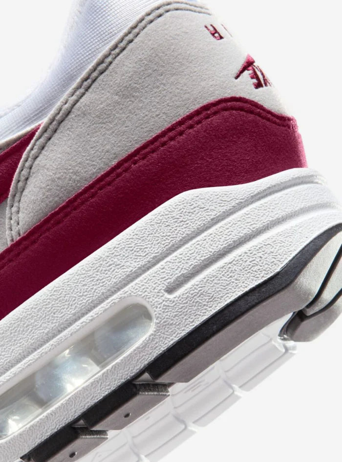 Nike Air Max 1 '87 Stranger Things Steve Harrington