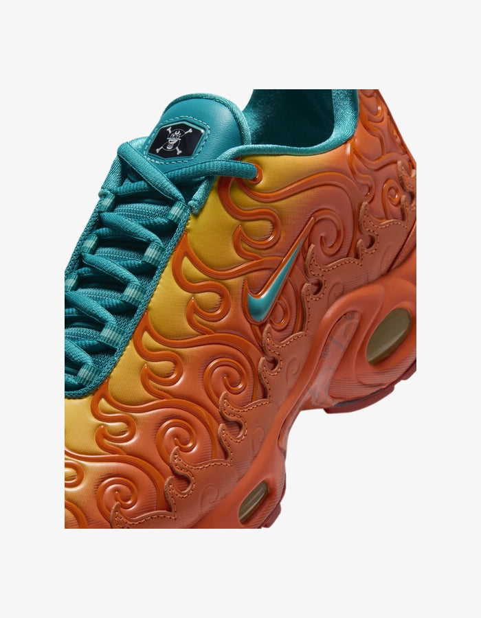 Nike Air Max Plus One Piece Mera Mera