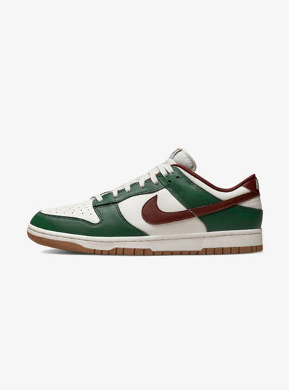 Nike Dunk Low Gorge Green