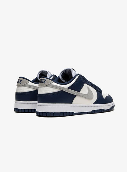 Nike Dunk Low Summit White Midnight Navy