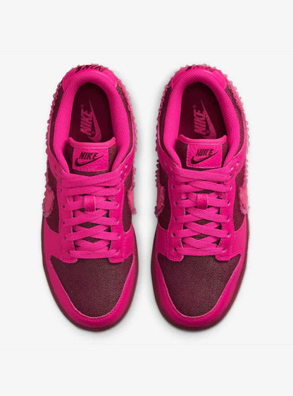 Nike Dunk Low Valentine's Day