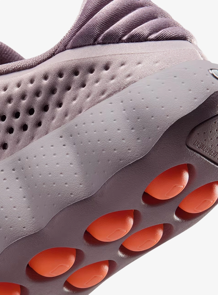 Nike Mind 002 Light Violet Ore