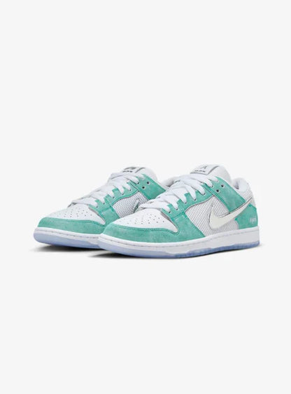 Nike SB Dunk Low April Skateboards