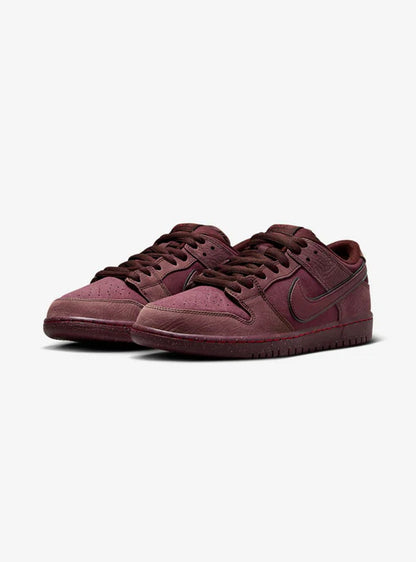 Nike SB Dunk Low City of Love Burgundy Crush