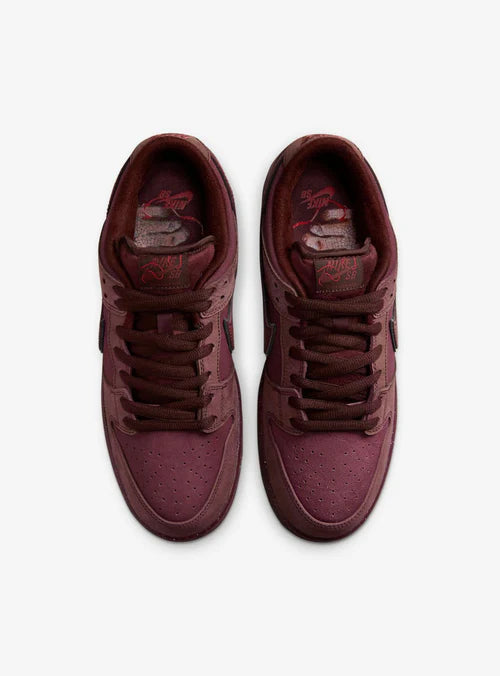 Nike SB Dunk Low City of Love Burgundy Crush