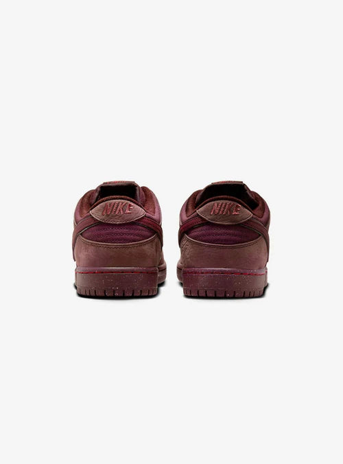 Nike SB Dunk Low City of Love Burgundy Crush