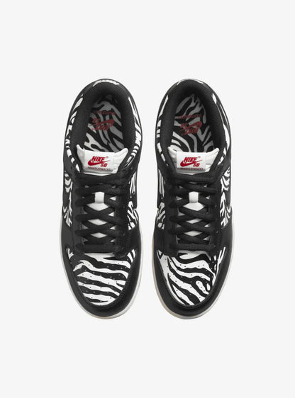 Nike SB Dunk Low OG QS Quartersnacks Zebra