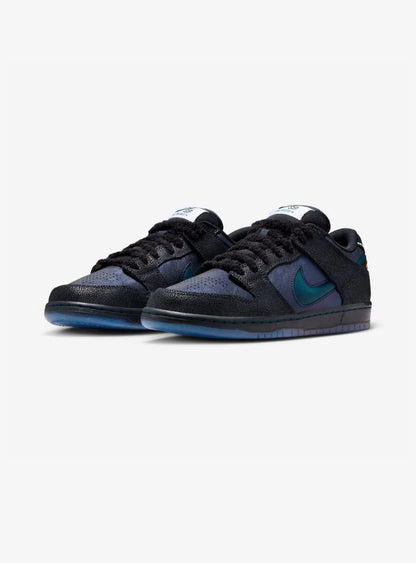 Nike SB Dunk Low Pro Bluetile Skateboards