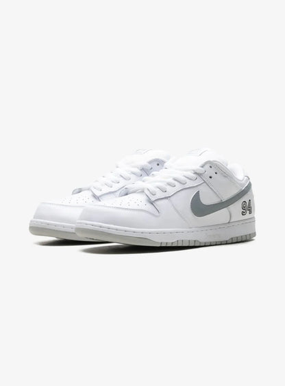 Nike SB Dunk Low Supreme 94 White Metallic Silver