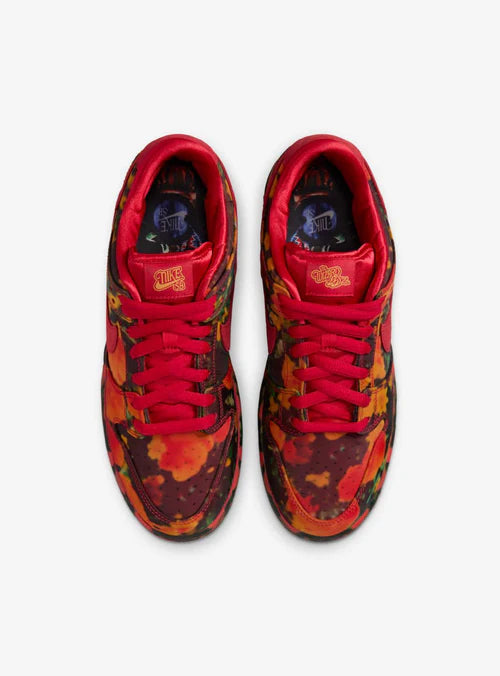 Nike SB Dunk Low The Wizard of Oz Poppy Field