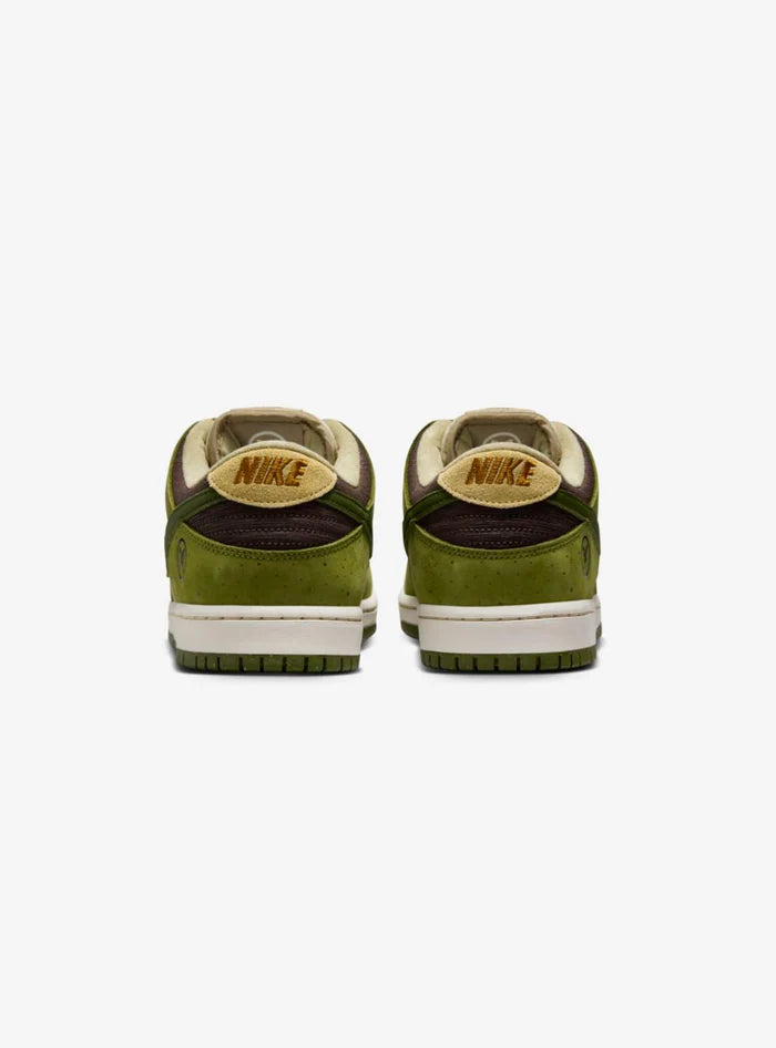 Nike SB Dunk Low Yuto Horigome Asparagus