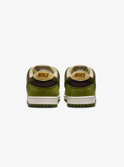 Nike SB Dunk Low Yuto Horigome Asparagus