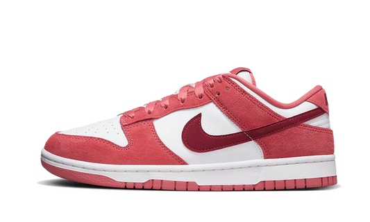 Dunk Low Valentine's Day