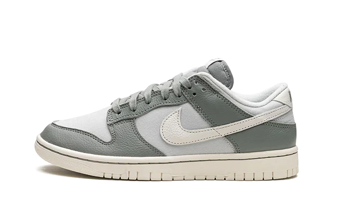 Dunk Low Mica Green