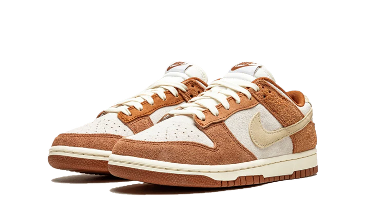 Dunk Low Medium Curry