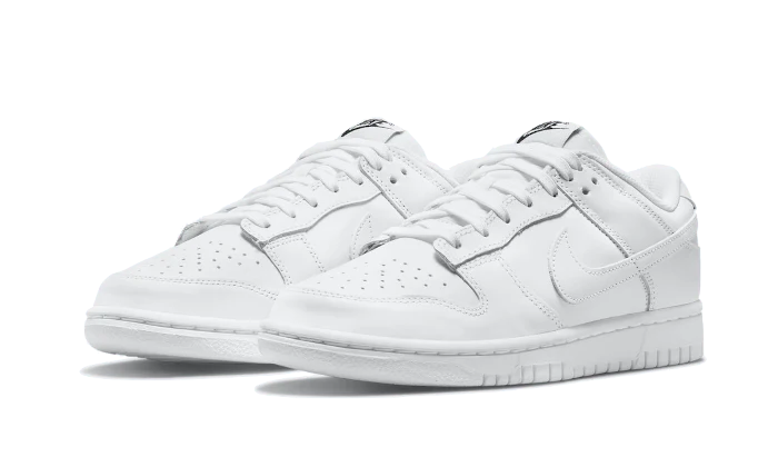 Dunk Low Triple White (2021)